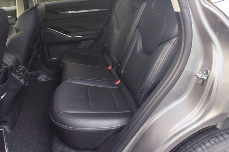 Used Haval H6 2022 3rd Generation 1.5T Automatic Two-Wheel Drive Pro Left Rear Seat