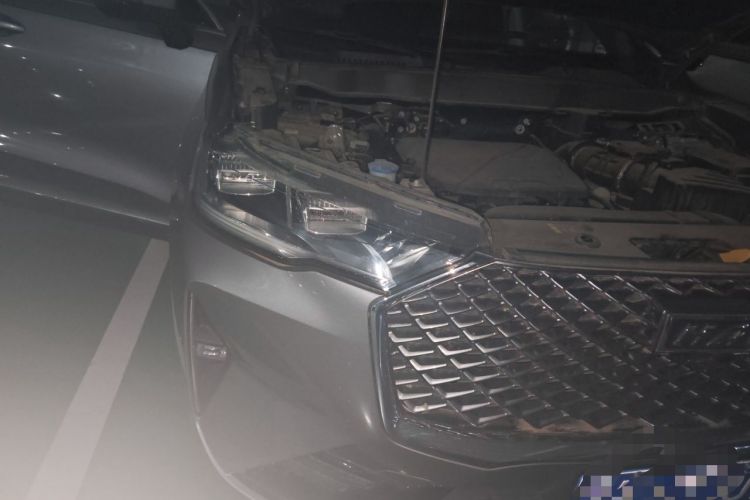 Used Haval H6 2022 3rd Generation 1.5T Automatic Two-Wheel Drive Max Right Front Headlight