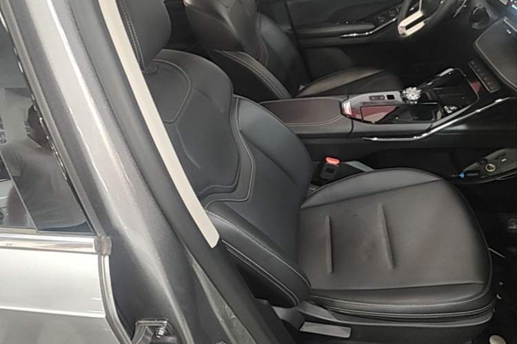 Used Haval H6 2022 3rd Generation 1.5T Automatic Two-Wheel Drive Max Right Front Seat