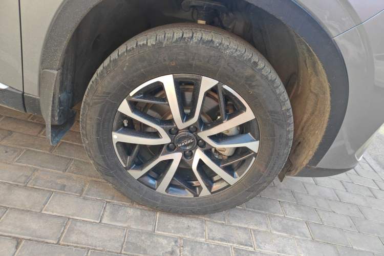Used Haval H6 2022 3rd Generation 1.5T Automatic Two-Wheel Drive Pro Right Front Wheel Hub