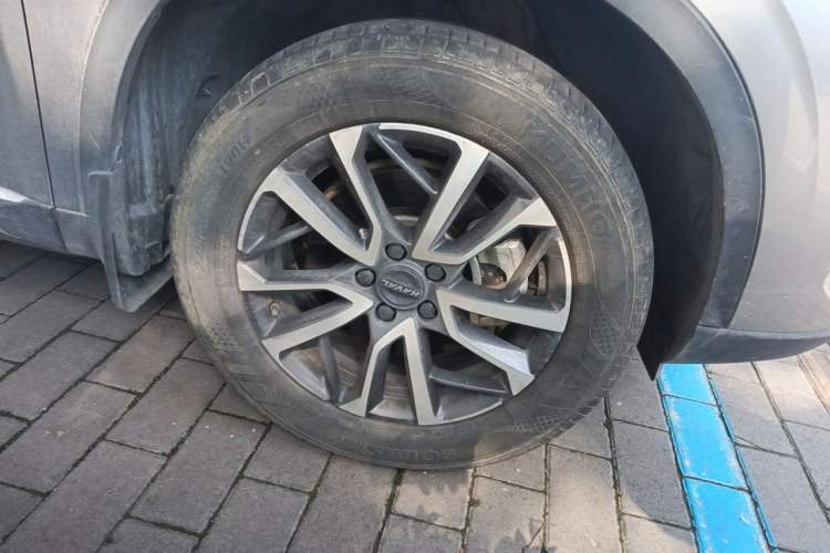 Used Haval H6 2022 3rd Generation 1.5T Automatic Two-Wheel Drive Max Right Front Wheel Hub