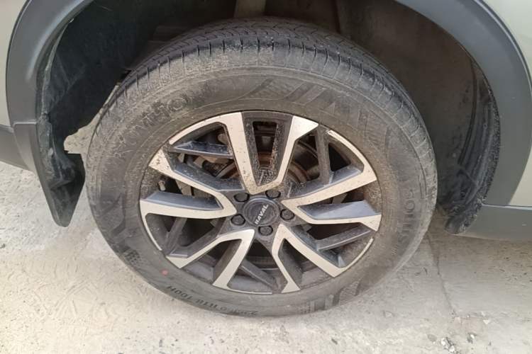 Used Haval H6 2022 3rd Generation 1.5T Automatic Two-Wheel Drive Max Right Rear Wheel Hub