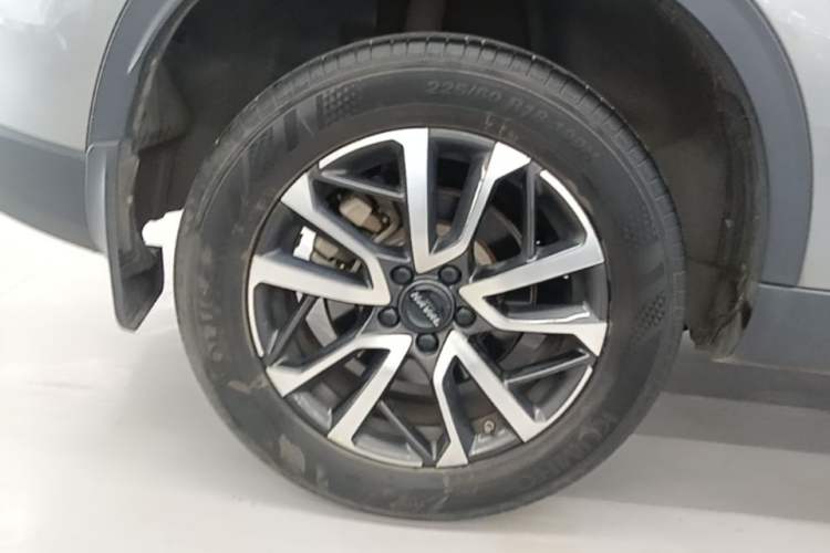 Used Haval H6 2022 3rd Generation 1.5T Automatic Two-Wheel Drive Max Right Rear Wheel Hub