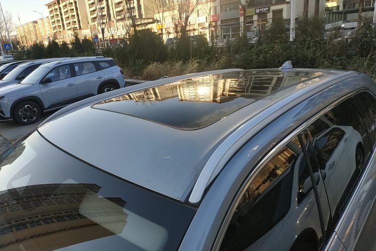 Used Haval H6 2022 Third Generation 1.5T DHT Roof