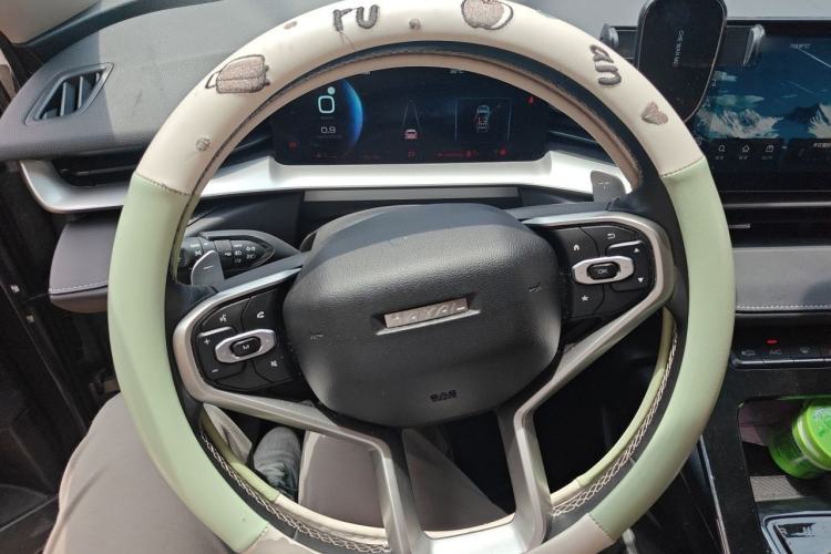 Used Haval H6 2022 3rd Generation 1.5T Automatic Two-Wheel Drive Max Steering Wheel