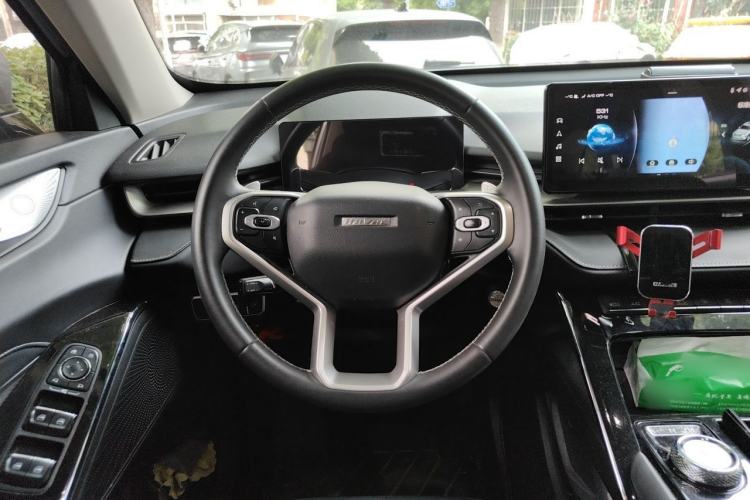 Used Haval H6 2022 3rd Generation 1.5T Automatic Two-Wheel Drive Max Steering Wheel