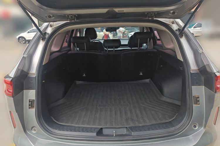 Used Haval H6 2022 Third Generation 1.5T DHT Trunk