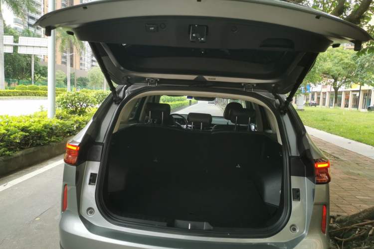 Used Haval H6 2022 Third Generation 1.5T DHT Trunk