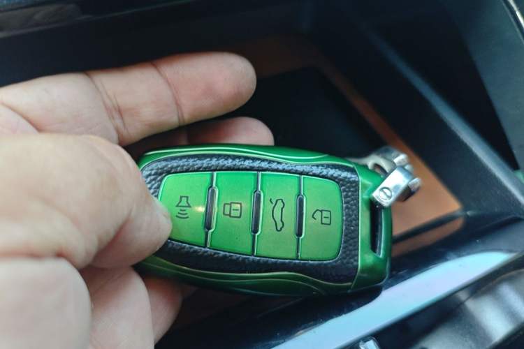 Used Haval H6 2022 3rd Generation 1.5T Automatic Two-Wheel Drive Max Vehicle Key