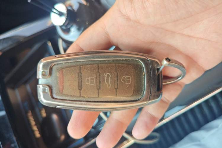 Used Haval H6 2022 3rd Generation 1.5T Automatic Two-Wheel Drive Pro Vehicle Key
