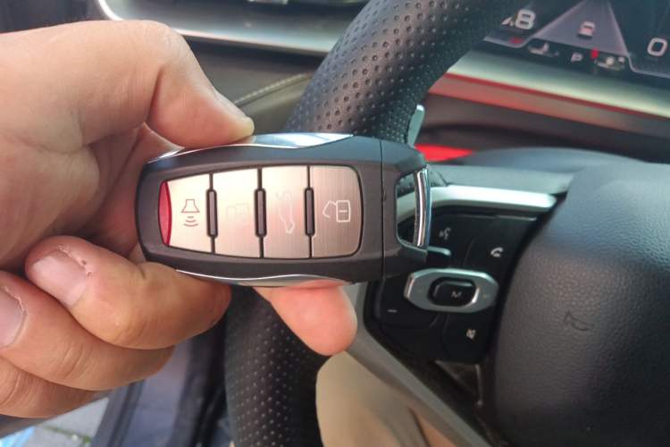 Used Haval H6 2022 3rd Generation 1.5T Automatic Two-Wheel Drive Max Vehicle Key