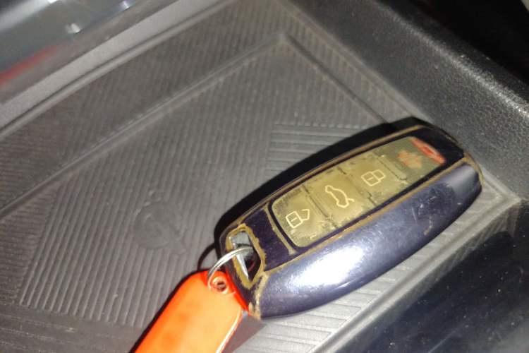 Used Haval H6 2022 3rd Generation 1.5T Automatic Two-Wheel Drive Pro Vehicle Key
