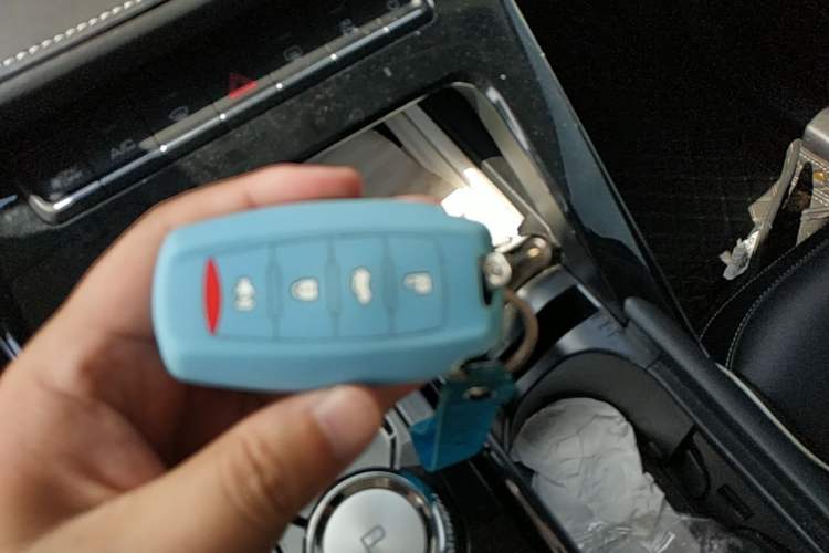 Used Haval H6 2022 3rd Generation 1.5T Automatic Two-Wheel Drive Pro Vehicle Key