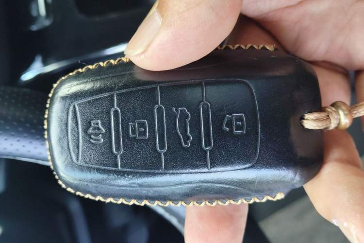 Used Haval H6 2022 3rd Generation 1.5T Automatic Two-Wheel Drive Pro Vehicle Key