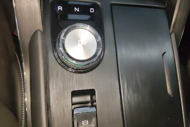 Used Haval H6 2022 Third Generation 1.5T DHT Gear Lever