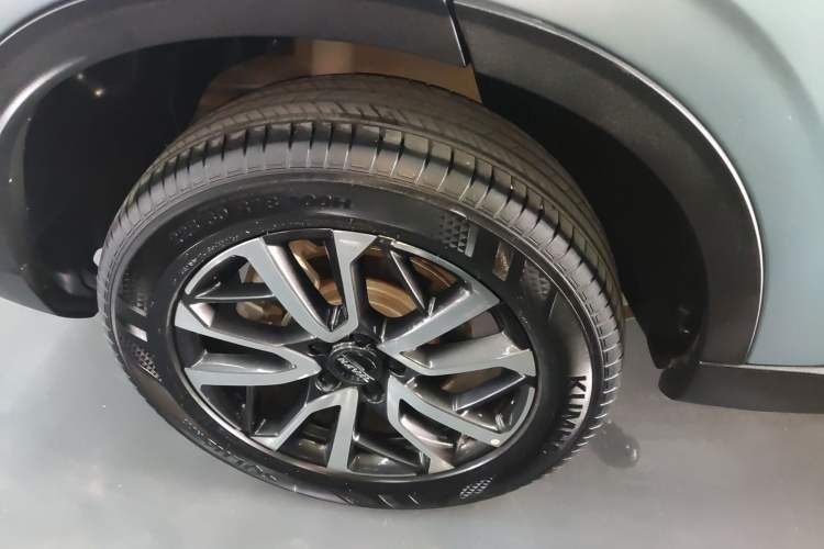 Used Haval H6 2022 Third Generation 1.5T DHT Right Rear Wheel Hub