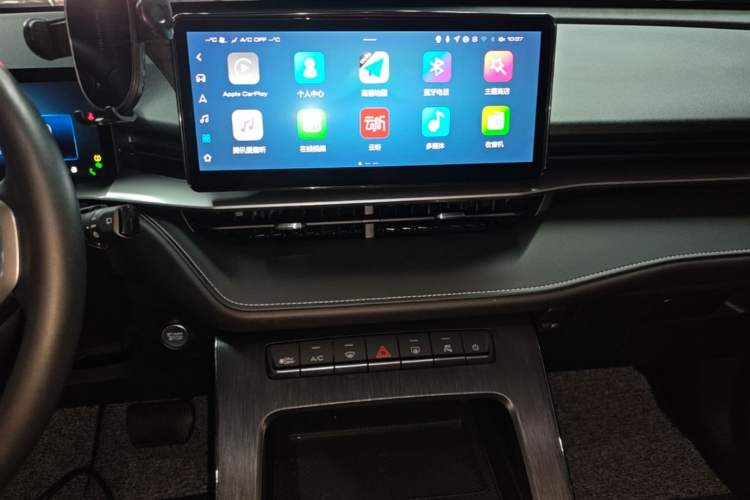 Used Haval H6 2022 3rd Generation 1.5T Automatic Two-Wheel Drive Supreme+ Audio And AC Panel