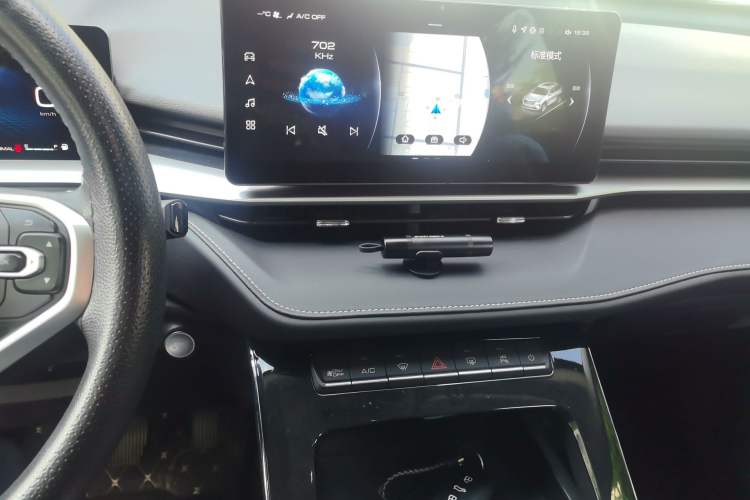 Used Haval H6 2022 3rd Generation 1.5T Automatic Two-Wheel Drive Pro Audio And AC Panel