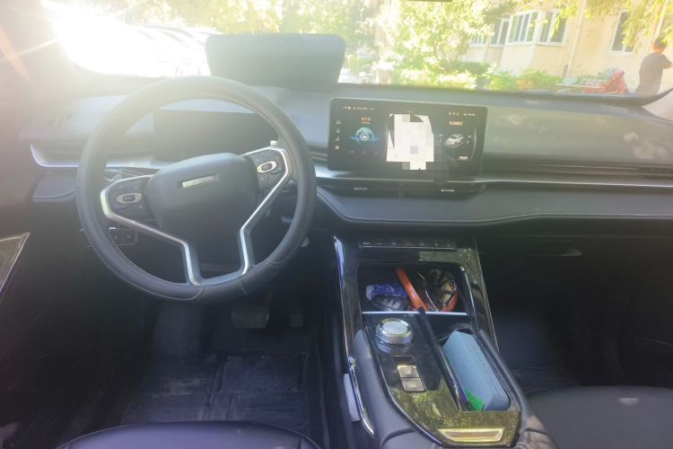Used Haval H6 2022 3rd Generation 1.5T Automatic Two-Wheel Drive Max Center Console