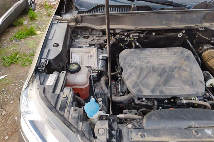 Used Haval H6 2022 3rd Generation 1.5T Automatic Two-Wheel Drive Max Engine Bay Right