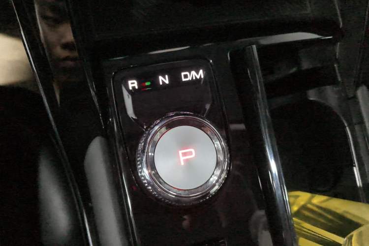 Used Haval H6 2022 3rd Generation 1.5T Automatic Two-Wheel Drive Pro Gear Lever