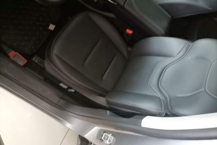 Used Haval H6 2022 3rd Generation 1.5T Automatic Two-Wheel Drive Max Left Front Seat