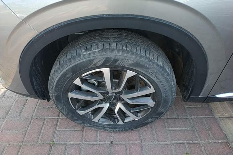 Used Haval H6 2022 3rd Generation 1.5T Automatic Two-Wheel Drive Max Left Front Wheel Hub