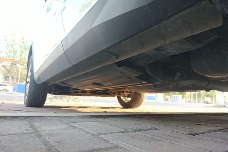 Used Haval H6 2022 3rd Generation 1.5T Automatic Two-Wheel Drive Max Left Side Sill