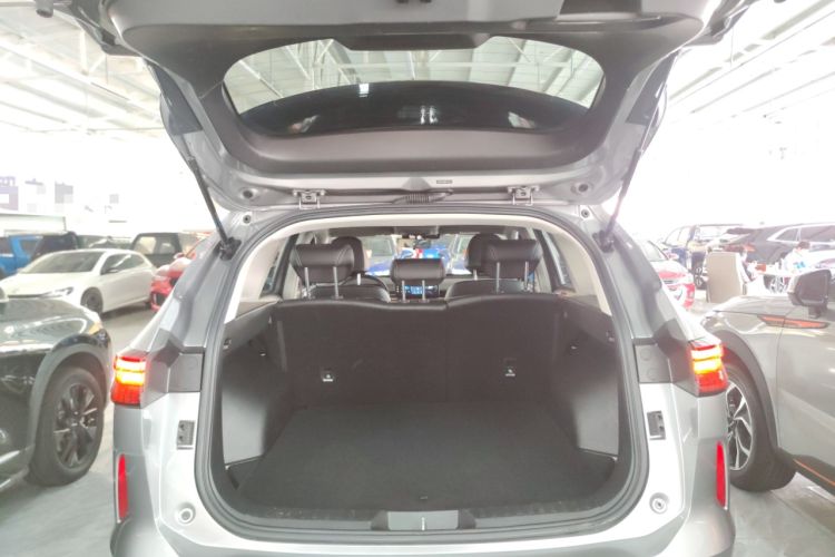 Used Haval H6 2022 3rd Generation 1.5T Automatic Two-Wheel Drive Pro Trunk