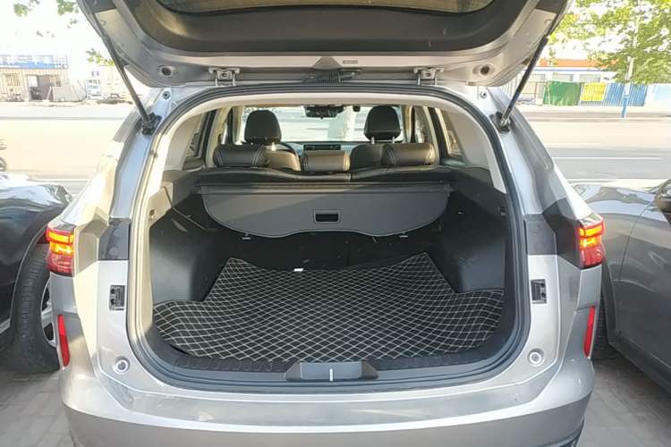 Used Haval H6 2022 3rd Generation 1.5T Automatic Two-Wheel Drive Max Trunk