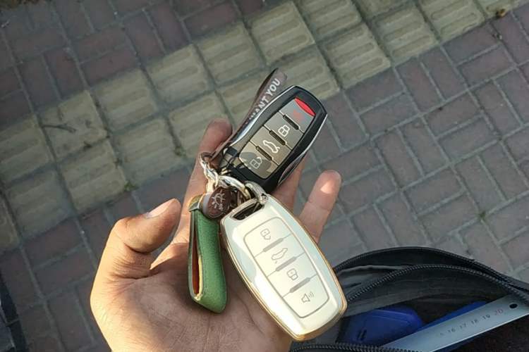 Used Haval H6 2022 3rd Generation 1.5T Automatic Two-Wheel Drive Max Vehicle Key