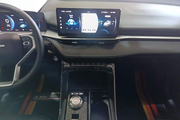 Used Haval H6 2022 3rd Generation 1.5T Automatic Two-Wheel Drive Pro Audio And AC Panel