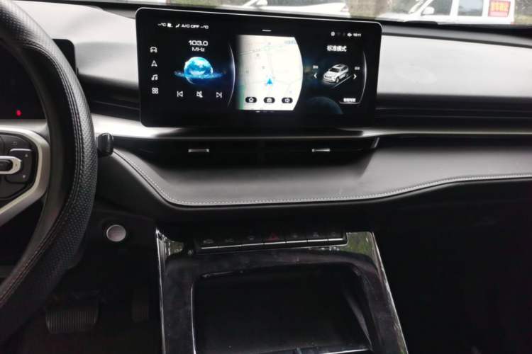 Used Haval H6 2022 3rd Generation 1.5T Automatic Two-Wheel Drive Max Audio And AC Panel