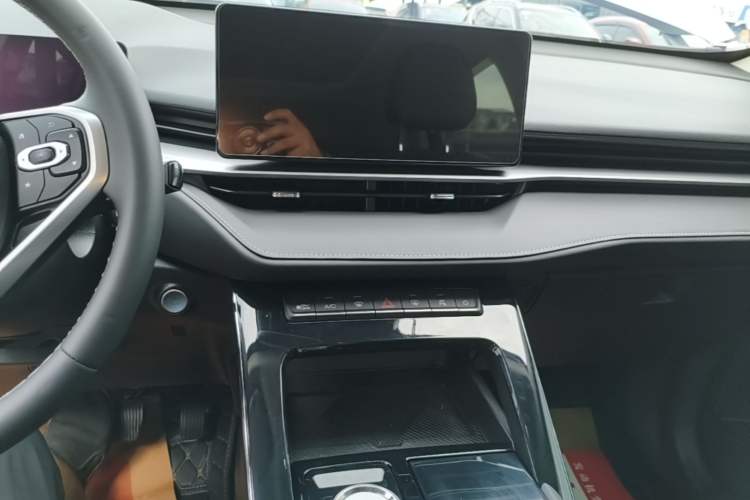 Used Haval H6 2022 3rd Generation 1.5T Automatic Two-Wheel Drive Max Audio And AC Panel