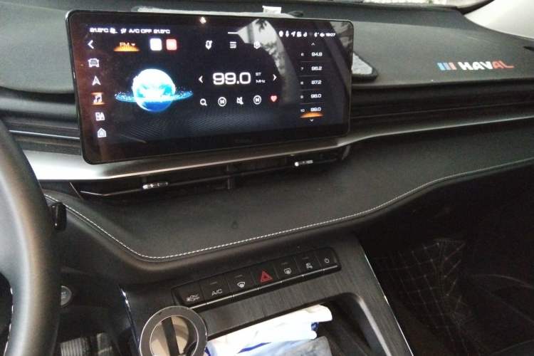 Used Haval H6 2022 3rd Generation 1.5T Automatic Two-Wheel Drive Supreme+ Audio And AC Panel