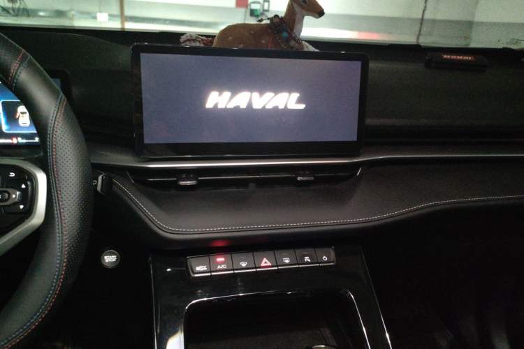 Used Haval H6 2022 3rd Generation 1.5T Automatic Two-Wheel Drive Max Audio And AC Panel