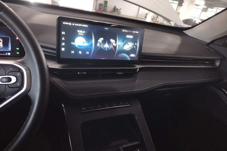 Used Haval H6 2022 Third Generation 1.5T DHT Audio And AC Panel