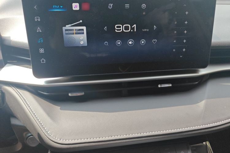 Used Haval H6 2022 3rd Generation 1.5T Automatic Two-Wheel Drive Pro Audio And AC Panel