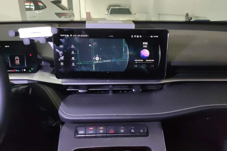 Used Haval H6 2022 3rd Generation 1.5T Automatic Two-Wheel Drive Max Audio And AC Panel