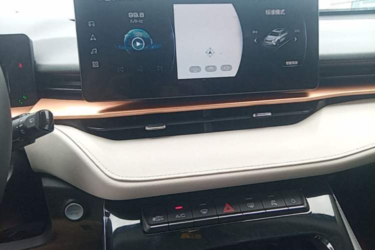 Used Haval H6 2022 3rd Generation 1.5T Automatic Two-Wheel Drive Max Audio And AC Panel