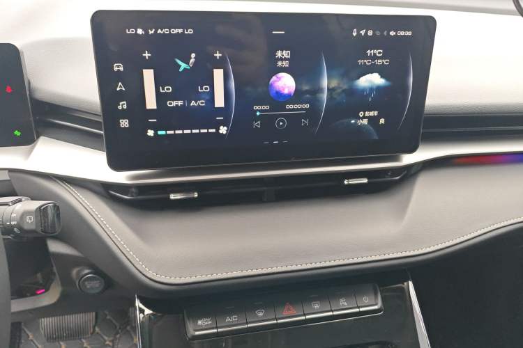 Used Haval H6 2022 3rd Generation 1.5T Automatic Two-Wheel Drive Max Audio And AC Panel