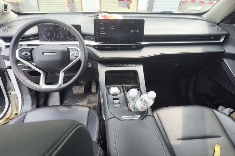 Used Haval H6 2022 3rd Generation 1.5T Automatic Two-Wheel Drive Supreme+ Center Console