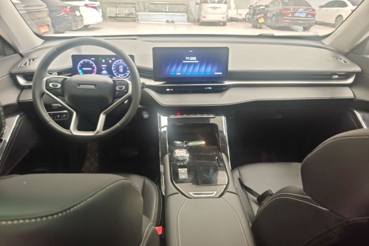 Used Haval H6 2022 3rd Generation 1.5T Automatic Two-Wheel Drive Max Center Console