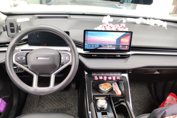 Used Haval H6 2022 3rd Generation 1.5T Automatic Two-Wheel Drive Max Center Console