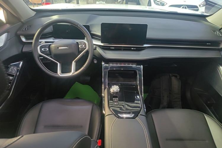 Used Haval H6 2022 3rd Generation 1.5T Automatic Two-Wheel Drive Pro Center Console