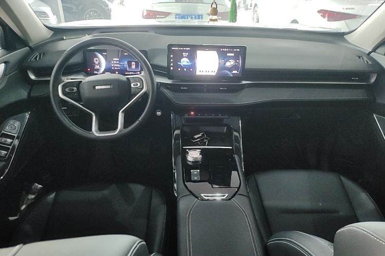 Used Haval H6 2022 3rd Generation 1.5T Automatic Two-Wheel Drive Max Center Console