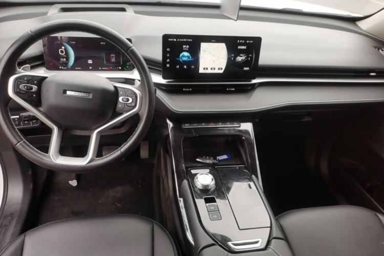 Used Haval H6 2022 3rd Generation 1.5T Automatic Two-Wheel Drive Max Center Console
