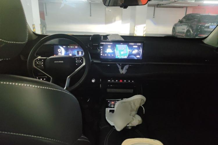 Used Haval H6 2022 3rd Generation 1.5T Automatic Two-Wheel Drive Pro Center Console
