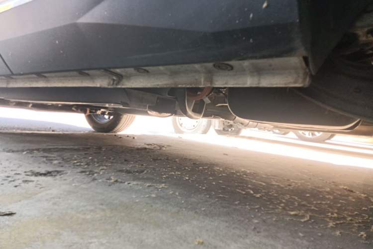 Used Haval H6 2022 Third Generation 1.5T DHT Chassis Rear Left