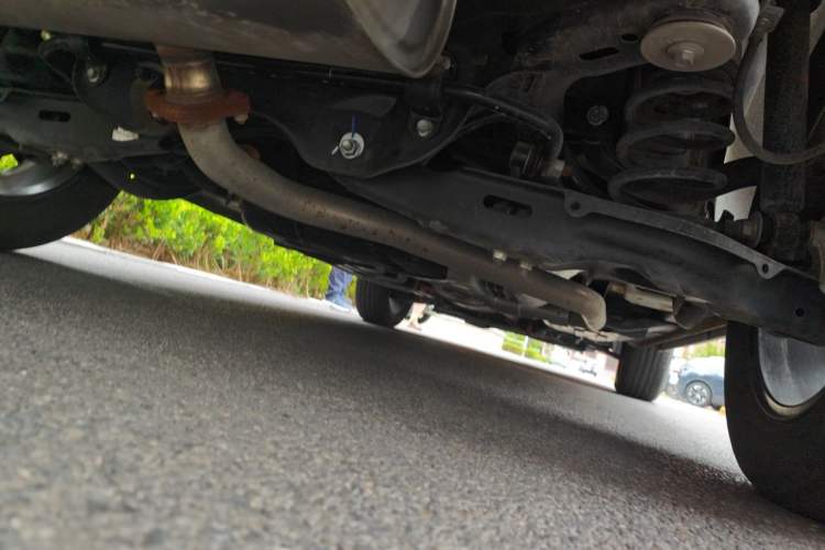 Used Haval H6 2022 Third Generation 1.5T DHT Chassis Rear Right